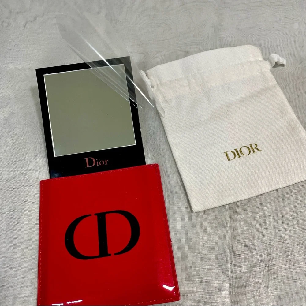 Dior Beaute Mirror with Red/Black Pouch and White CD bag - Limited edition, *NEW - Picture 2 of 4
